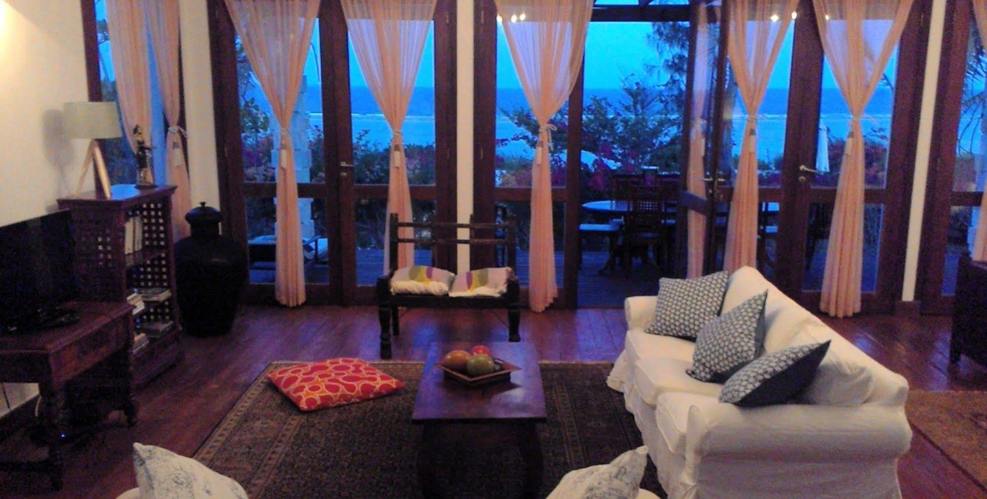 Karabai Villa Матемве Экстерьер фото